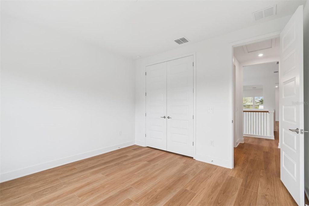 Image 42 of property listing at 804 W PENINSULAR STREET, Tampa, FL 33603