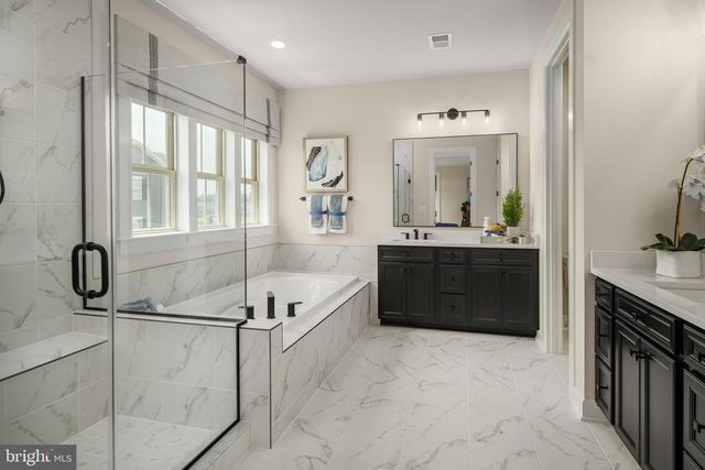 1210 LEELAND KNOLL PKWY, Upper Marlboro, MD 20774