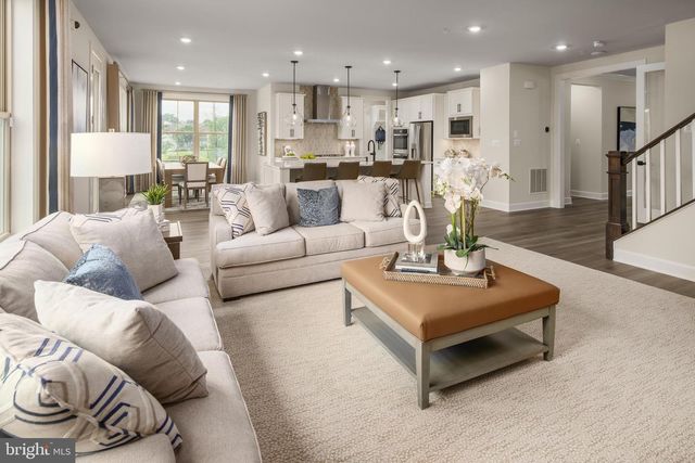 1210 LEELAND KNOLL PKWY, Upper Marlboro, MD 20774