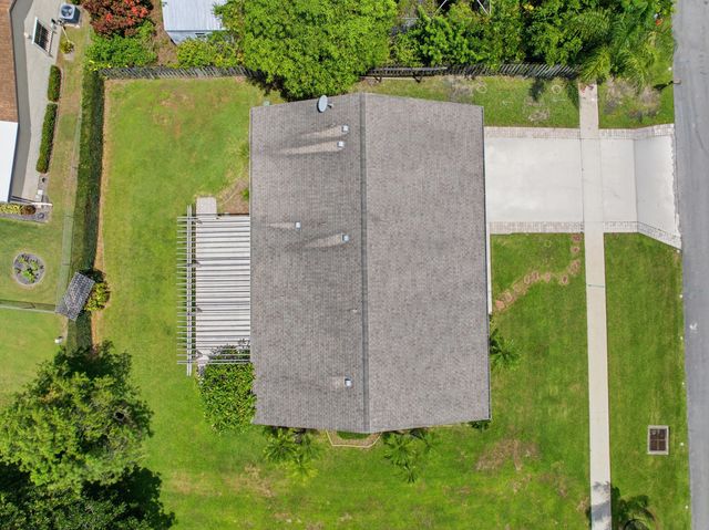 4778 Blue Pine Circle, Lake Worth, FL 33463