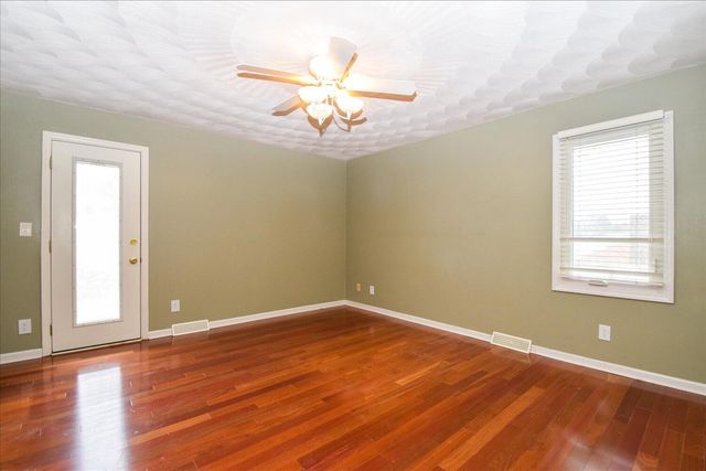 246 Pinehurst DR, Daleville, VA 24083