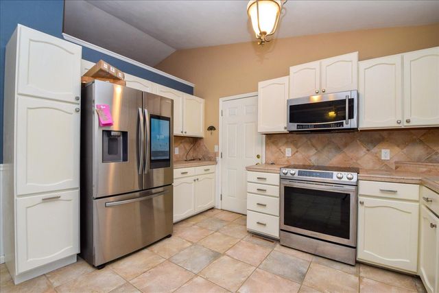 246 Pinehurst DR, Daleville, VA 24083