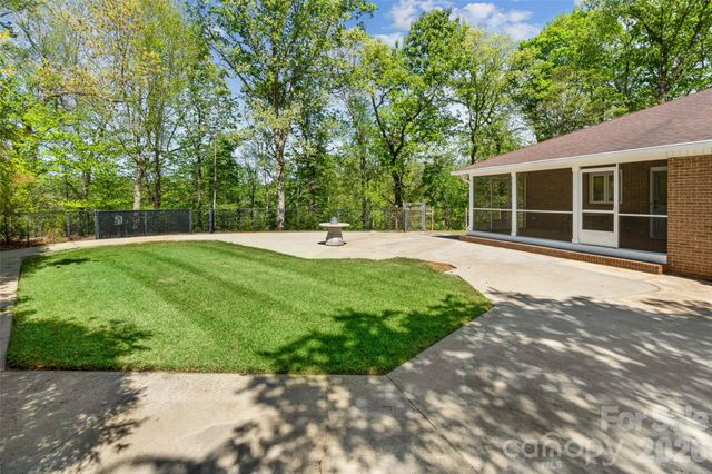 3654 S Dobys Bridge Road, Fort Mill, SC 29715