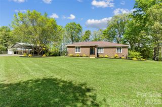 3654 S Dobys Bridge Road, Fort Mill, SC 29715