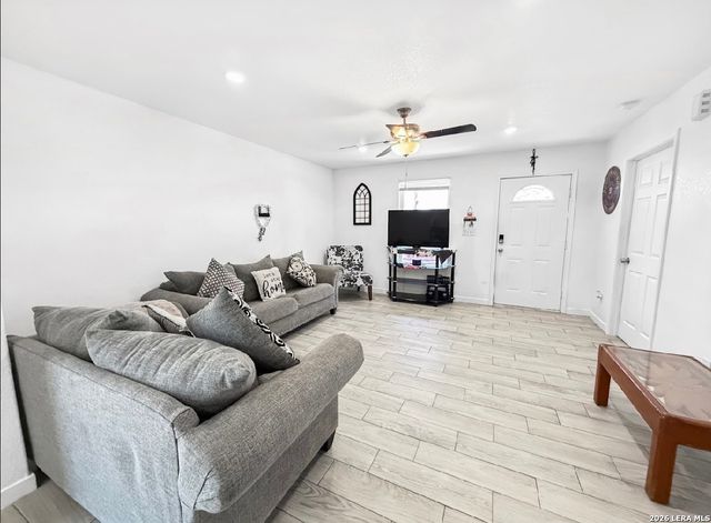 347 Wainwright, San Antonio, TX 78211