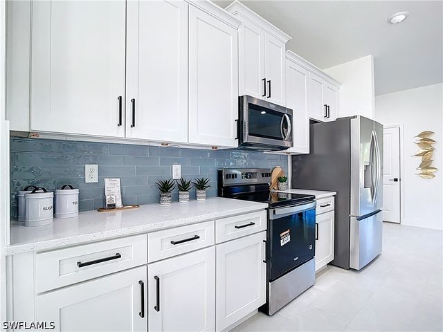 422 Eisenhower BLVD, Lehigh Acres, FL 33974