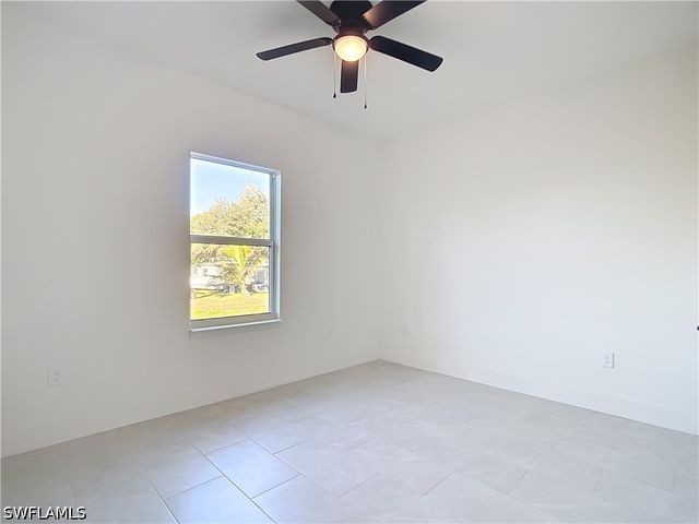 422 Eisenhower BLVD, Lehigh Acres, FL 33974