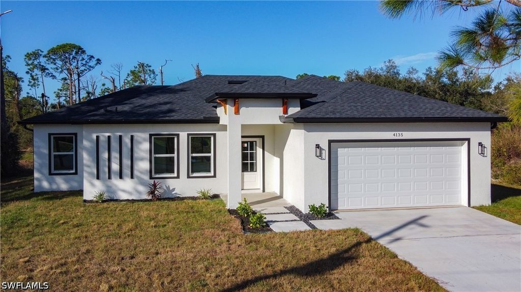 422 Eisenhower BLVD, Lehigh Acres, FL 33974