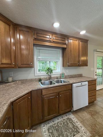 154 River Cliff Blvd, Brandenburg, KY 40108