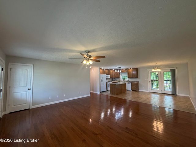 154 River Cliff Blvd, Brandenburg, KY 40108