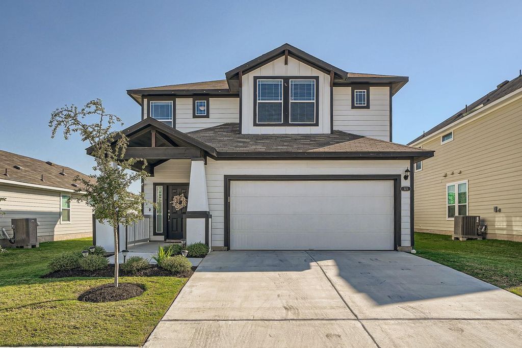 323 Black Opal DR, Jarrell, TX 76537