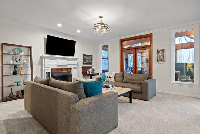 40 Cool Springs Road, Signal Mountain, TN 37377