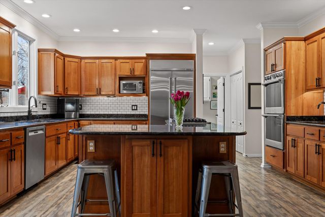 40 Cool Springs Road, Signal Mountain, TN 37377