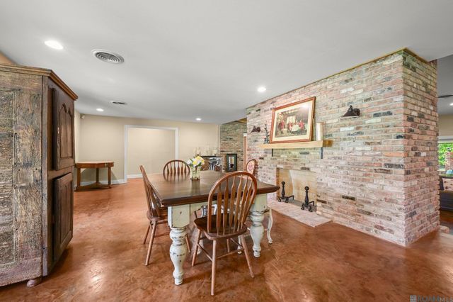 12024 Lovett Rd, Central, LA 70818