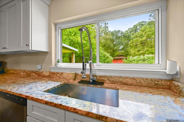 12024 Lovett Rd, Central, LA 70818