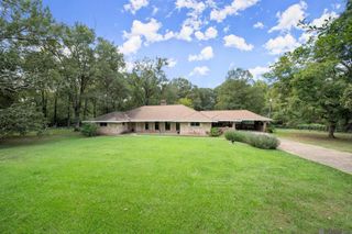 12024 Lovett Rd, Central, LA 70818