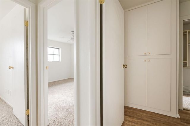 2827 Indian Creek Boulevard, Oklahoma City, OK 73120