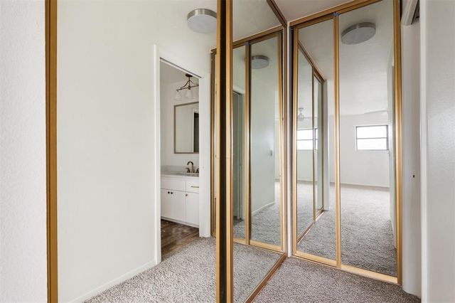 2827 Indian Creek Boulevard, Oklahoma City, OK 73120