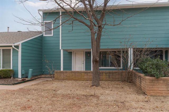 2827 Indian Creek Boulevard, Oklahoma City, OK 73120