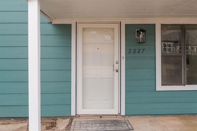 2827 Indian Creek Boulevard, Oklahoma City, OK 73120