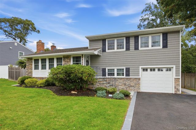 23 Apple Tree Drive, Hauppauge, NY 11788