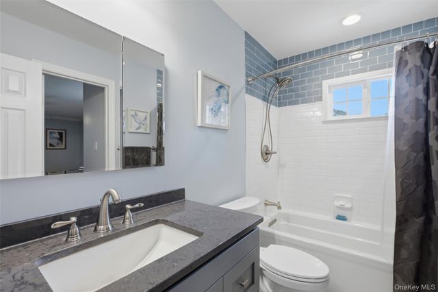 23 Apple Tree Drive, Hauppauge, NY 11788