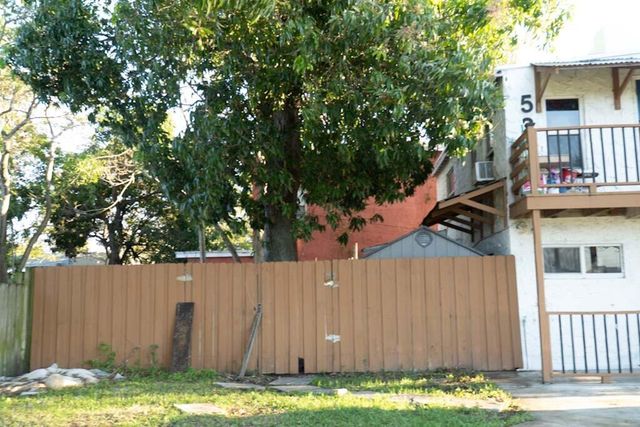 528 Churchill Road, West Palm Beach, FL 33405