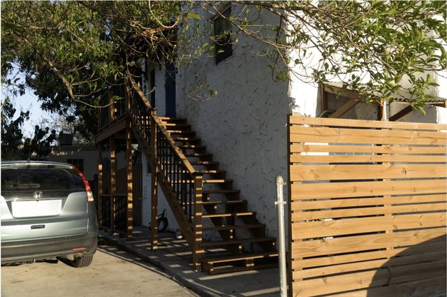 528 Churchill Road, West Palm Beach, FL 33405