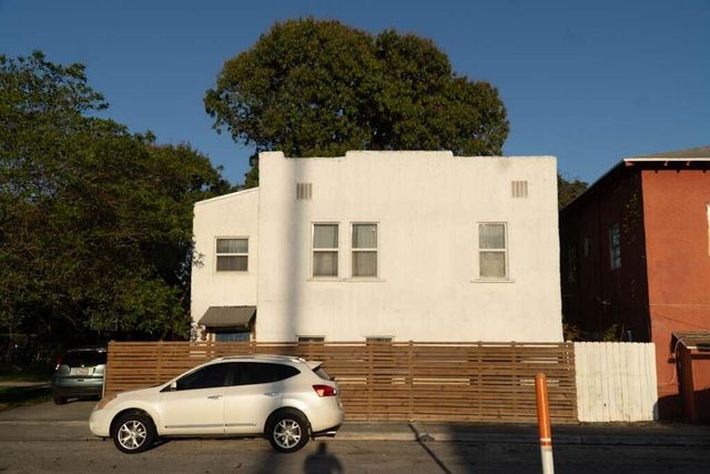 528 Churchill Road, West Palm Beach, FL 33405