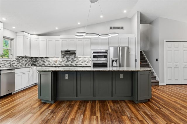 9178 Woodstream Lane, Washington Twp, OH 45458