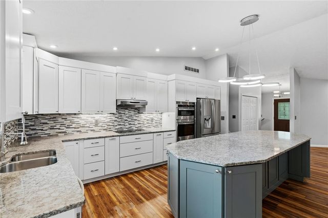 9178 Woodstream Lane, Washington Twp, OH 45458
