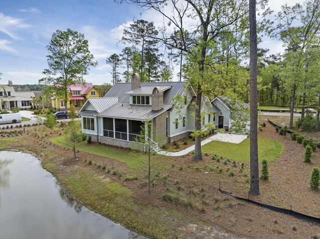 111 Peninsula Drive, Ravenel, SC 29470