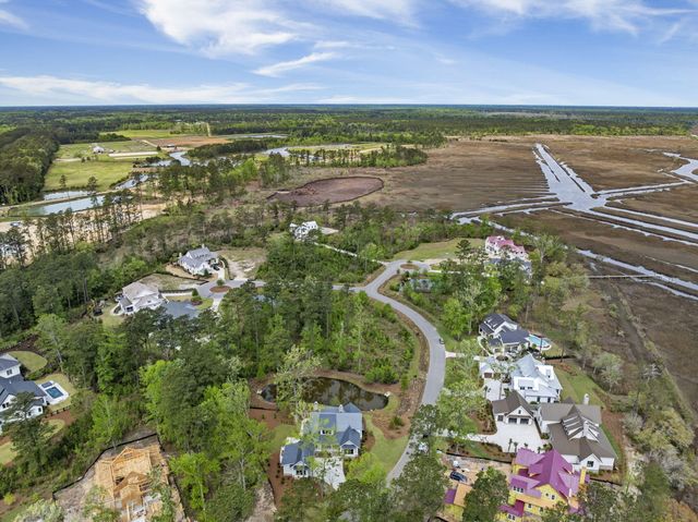 111 Peninsula Drive, Ravenel, SC 29470