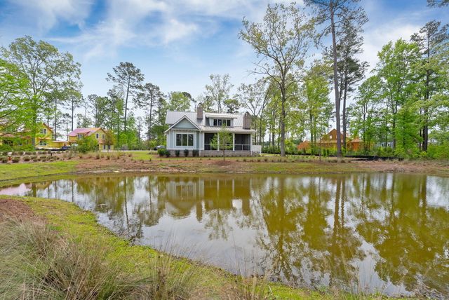 111 Peninsula Drive, Ravenel, SC 29470