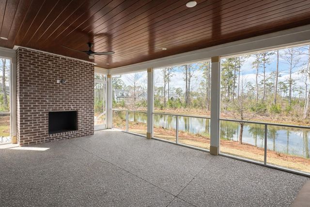 111 Peninsula Drive, Ravenel, SC 29470