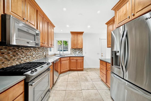 6622 FRANKLIN Avenue, Middleton, WI 53562
