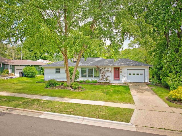 6622 FRANKLIN Avenue, Middleton, WI 53562
