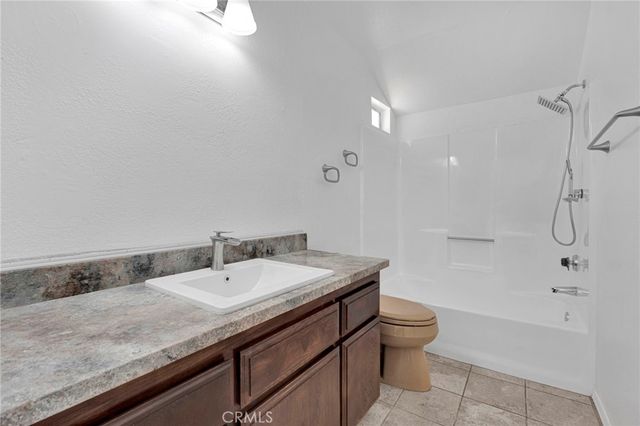 10352 Primrose Court, Hesperia, CA 92345