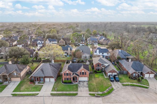 16310 Cobble Springs Court, Sugar Land, TX 77498