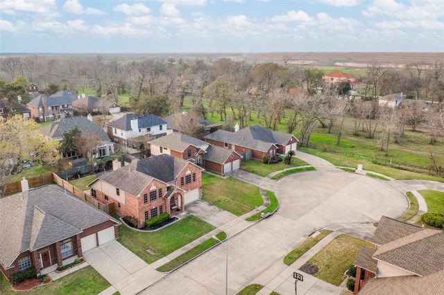 16310 Cobble Springs Court, Sugar Land, TX 77498