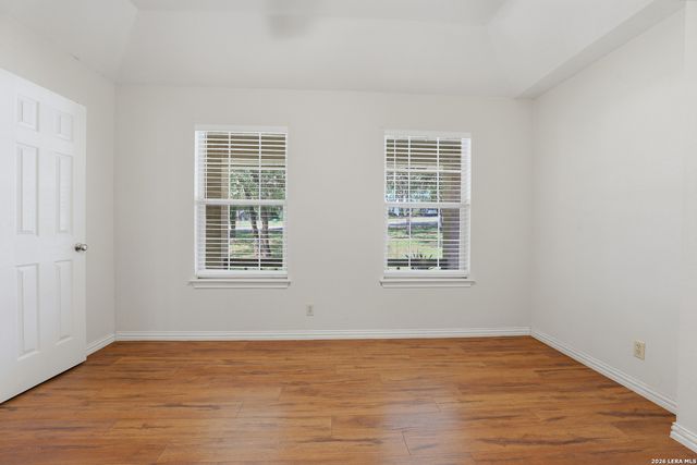 238 Deer Ridge, La Vernia, TX 78121