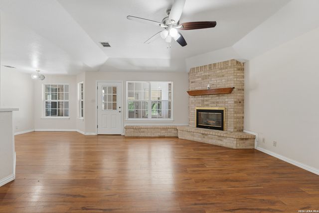 238 Deer Ridge, La Vernia, TX 78121