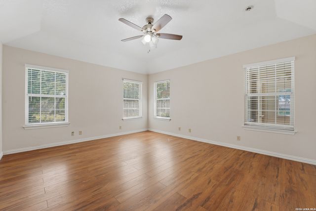 238 Deer Ridge, La Vernia, TX 78121