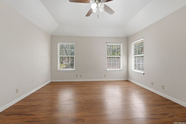 238 Deer Ridge, La Vernia, TX 78121