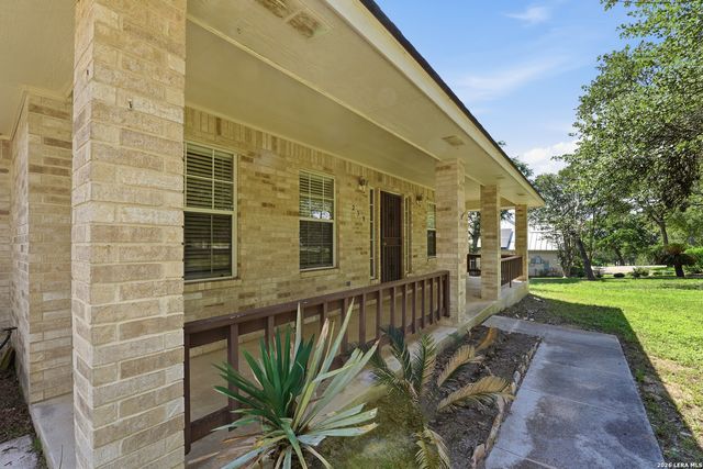 238 Deer Ridge, La Vernia, TX 78121