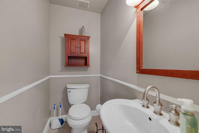 9 WHIPPLE WAY, Sewell, NJ 08080