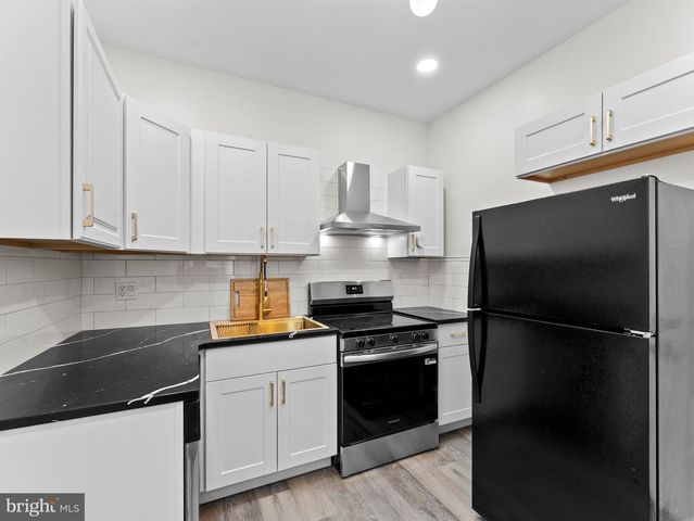 5422 REGENT ST, Philadelphia, PA 19143