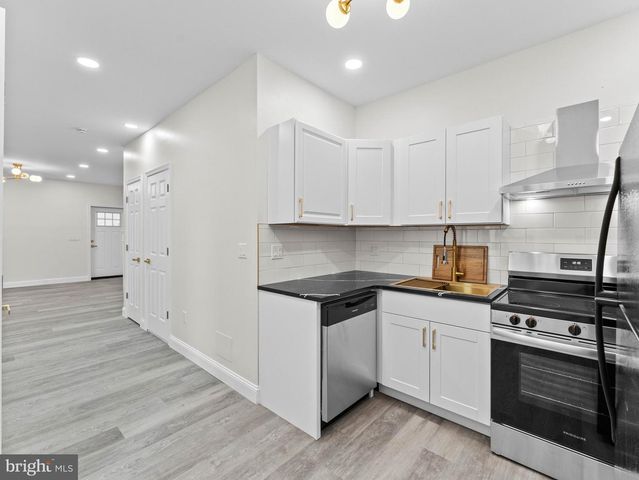 5422 REGENT ST, Philadelphia, PA 19143