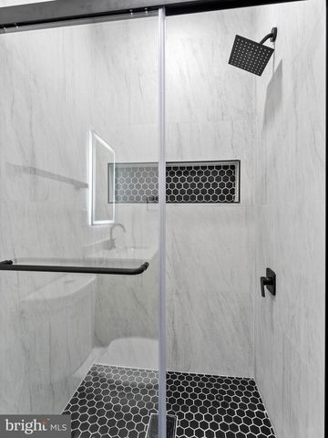 5422 REGENT ST, Philadelphia, PA 19143