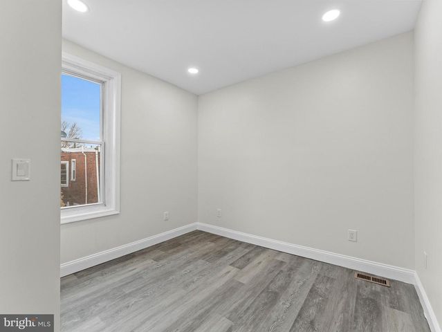 5422 REGENT ST, Philadelphia, PA 19143